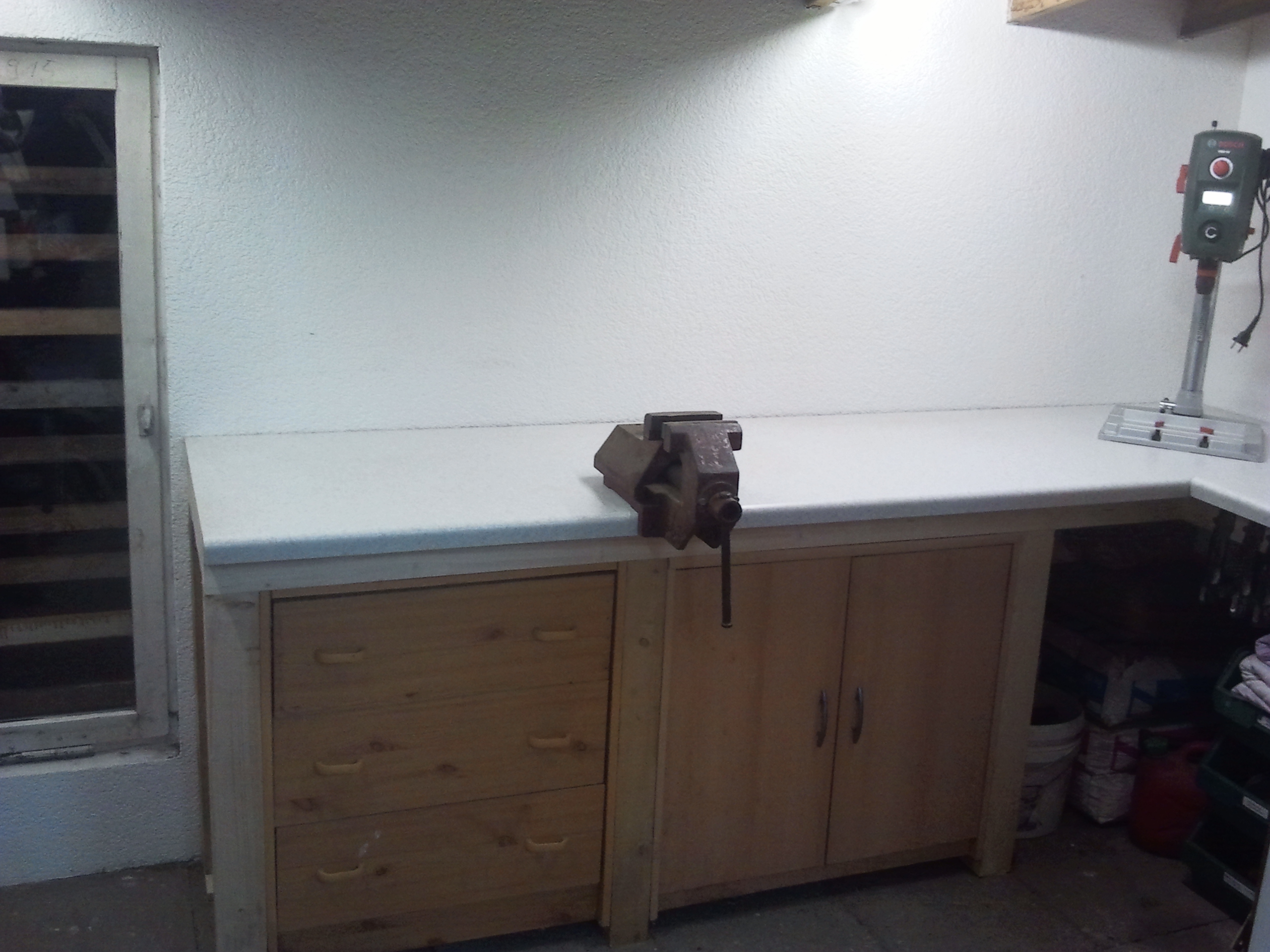 Werkbank bauen – Mit einer Arbeitsplatte zur stabilen Werkbank