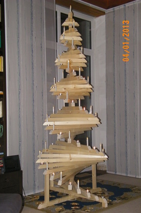 Weihnachtsbaum aus Holz