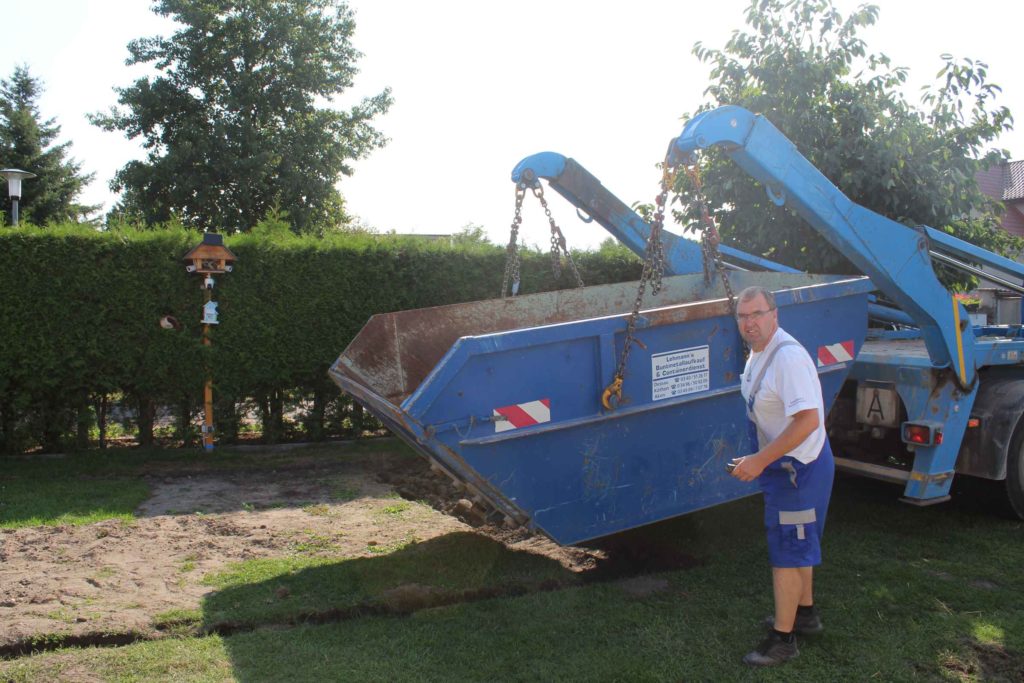 Container-Dienst Poolbau